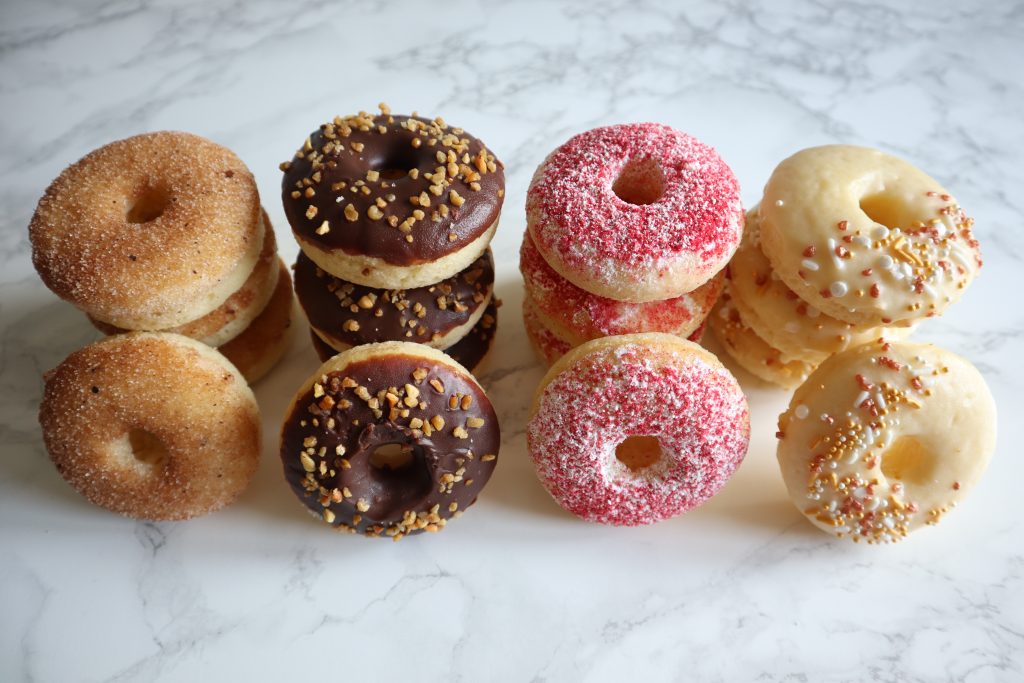 How to Make Baked Donuts Easy and Quick NoKneading & NoYeast